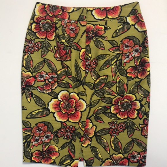 Loft Floral Pencil Skirt - Picture 3 of 10